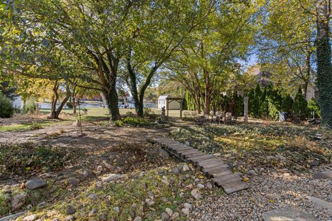 Tiny photo for 104 Lake View Drive, Fairbury, IL 61739 (MLS # 12513379)