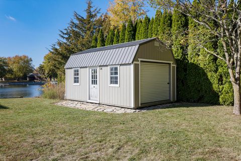 Tiny photo for 104 Lake View Drive, Fairbury, IL 61739 (MLS # 12513379)