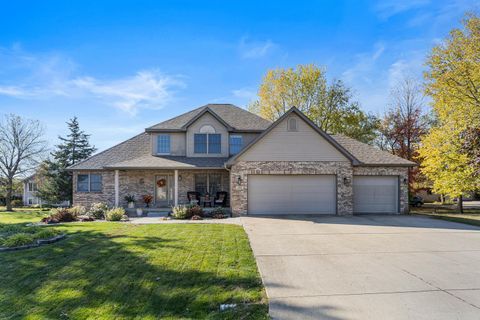 Tiny photo for 104 Lake View Drive, Fairbury, IL 61739 (MLS # 12513379)