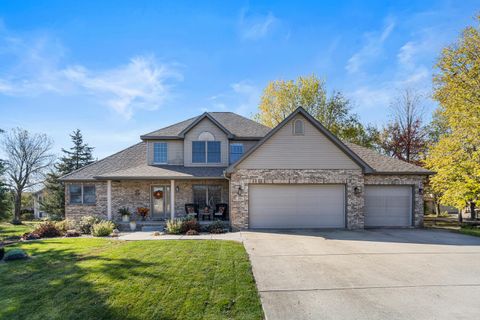 Tiny photo for 104 Lake View Drive, Fairbury, IL 61739 (MLS # 12513379)