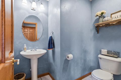 Tiny photo for 104 Lake View Drive, Fairbury, IL 61739 (MLS # 12513379)