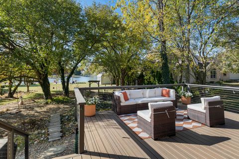 Tiny photo for 104 Lake View Drive, Fairbury, IL 61739 (MLS # 12513379)