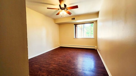 Tiny photo for 2431 E Brandenberry Court #2M, Arlington Heights, IL 60004 (MLS # 12657755)