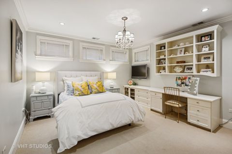 Tiny photo for 2103 N CLIFTON Avenue, Chicago, IL 60614 (MLS # 12473981)
