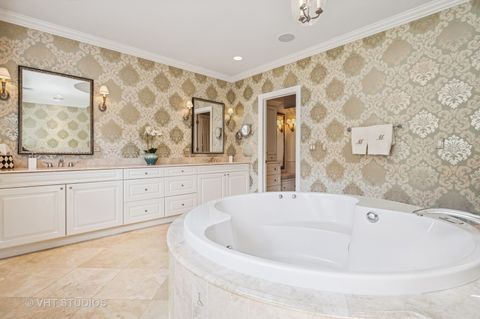 Tiny photo for 2103 N CLIFTON Avenue, Chicago, IL 60614 (MLS # 12473981)