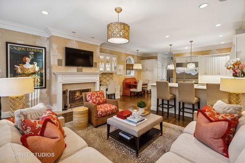 Tiny photo for 2103 N CLIFTON Avenue, Chicago, IL 60614 (MLS # 12473981)