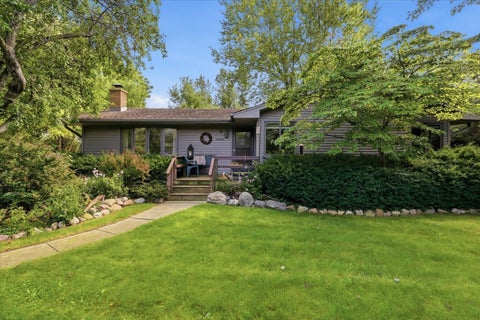 Tiny photo for 10405 W Ford Avenue, Beach Park, IL 60099 (MLS # 12742007)
