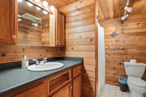Tiny photo for 10405 W Ford Avenue, Beach Park, IL 60099 (MLS # 12742007)