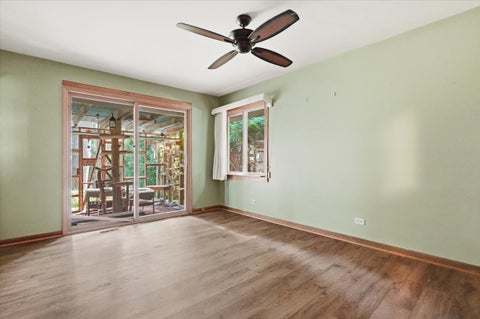 Tiny photo for 10405 W Ford Avenue, Beach Park, IL 60099 (MLS # 12742007)