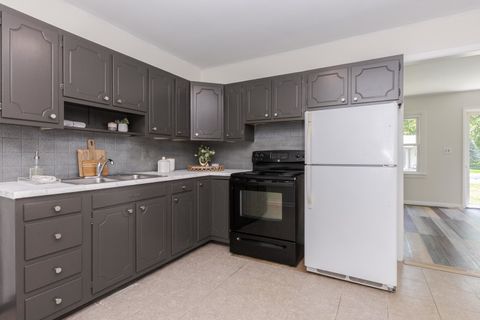 Tiny photo for 906 Fairchild Avenue, Normal, IL 61761 (MLS # 12655825)