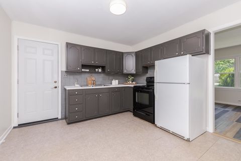 Tiny photo for 906 Fairchild Avenue, Normal, IL 61761 (MLS # 12655825)