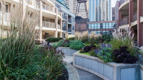 Tiny photo for 1111 S State Street #A602, Chicago, IL 60605 (MLS # 12499331)