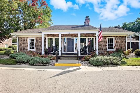 Tiny photo for 108 Evelyn Lane #E, Lake Geneva, WI 53147 (MLS # 12487969)