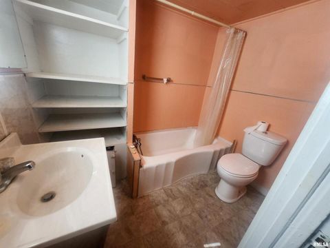 Tiny photo for 718 W WATER Street, Pinckneyville, IL 62274 (MLS # EB459874)