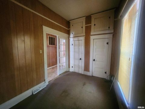 Tiny photo for 718 W WATER Street, Pinckneyville, IL 62274 (MLS # EB459874)