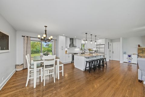 Tiny photo for 8615 Washington Street, Downers Grove, IL 60516 (MLS # 12481505)