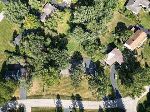 Tiny photo for 8615 Washington Street, Downers Grove, IL 60516 (MLS # 12481505)