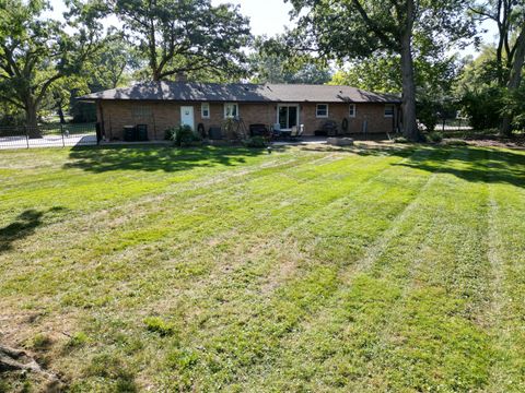 Tiny photo for 8615 Washington Street, Downers Grove, IL 60516 (MLS # 12481505)