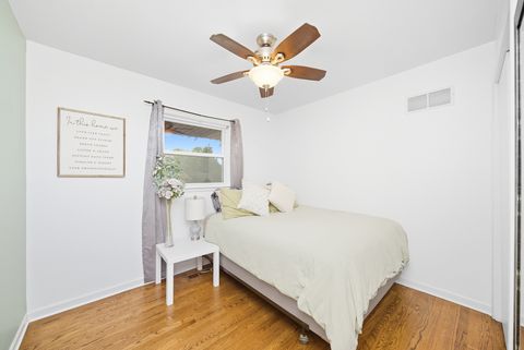 Tiny photo for 8615 Washington Street, Downers Grove, IL 60516 (MLS # 12481505)