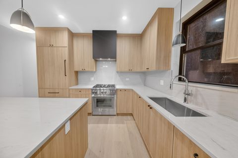 Tiny photo for 1406 W Cuyler Avenue #2, Chicago, IL 60613 (MLS # 12676054)