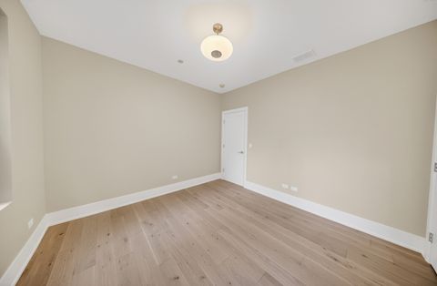 Tiny photo for 1406 W Cuyler Avenue #2, Chicago, IL 60613 (MLS # 12676054)
