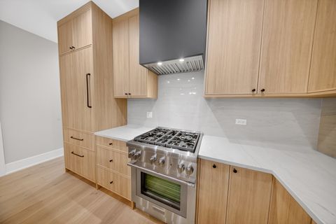 Tiny photo for 1406 W Cuyler Avenue #2, Chicago, IL 60613 (MLS # 12676054)