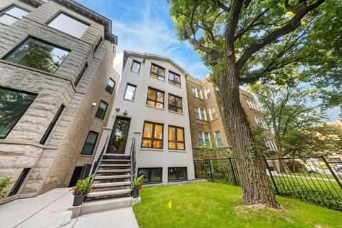 Tiny photo for 1406 W Cuyler Avenue #2, Chicago, IL 60613 (MLS # 12676054)