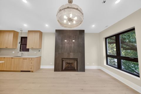 Tiny photo for 1406 W Cuyler Avenue #2, Chicago, IL 60613 (MLS # 12676054)