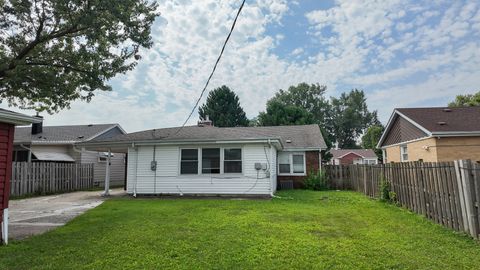 Tiny photo for 746 E 157th Street, South Holland, IL 60473 (MLS # 12552859)