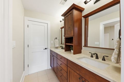 Tiny photo for 451 Lowell Avenue, Glen Ellyn, IL 60137 (MLS # 12682635)