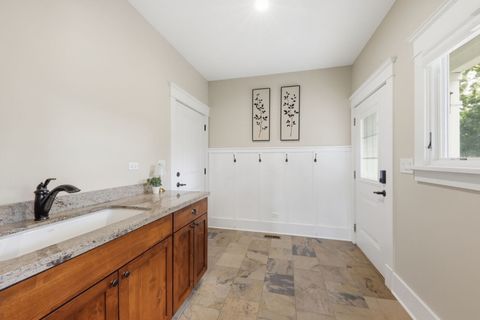 Tiny photo for 451 Lowell Avenue, Glen Ellyn, IL 60137 (MLS # 12682635)