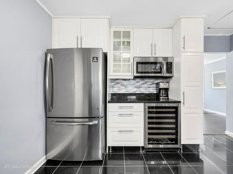 Tiny photo for 5524 S Bruner Street, Hinsdale, IL 60521 (MLS # 12514706)