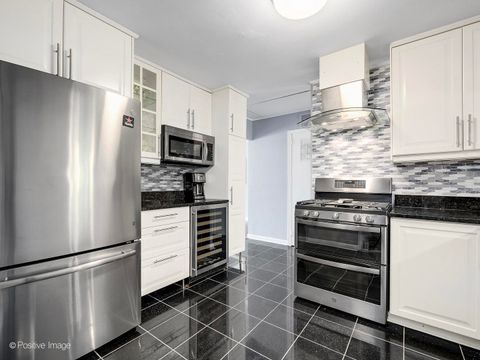 Tiny photo for 5524 S Bruner Street, Hinsdale, IL 60521 (MLS # 12514706)