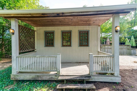 Tiny photo for 20 W Old Elm Road, Lake Forest, IL 60045 (MLS # 12781572)