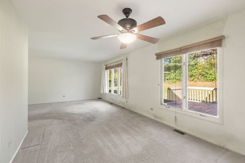 Tiny photo for 920 Eden Drive, Schaumburg, IL 60195 (MLS # 12505040)