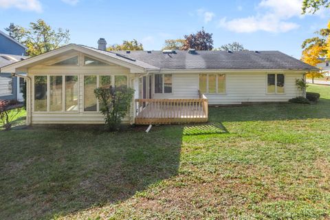 Tiny photo for 920 Eden Drive, Schaumburg, IL 60195 (MLS # 12505040)