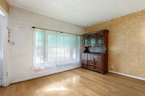 Tiny photo for 331 E 22nd Street, Chicago Heights, IL 60411 (MLS # 12483466)