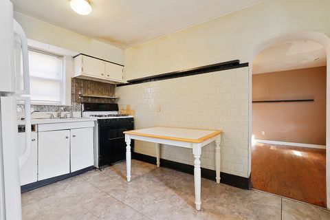 Tiny photo for 331 E 22nd Street, Chicago Heights, IL 60411 (MLS # 12483466)