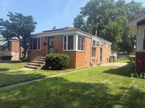 Tiny photo for 14405 Woodlawn Avenue, Dolton, IL 60419 (MLS # 12434862)