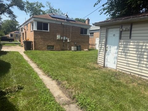 Tiny photo for 14405 Woodlawn Avenue, Dolton, IL 60419 (MLS # 12434862)