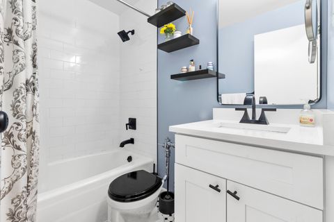 Tiny photo for 3550 N LAKE SHORE Drive #1706, Chicago, IL 60657 (MLS # 12499347)