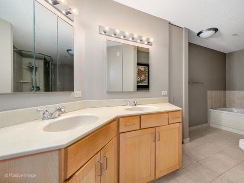 Tiny photo for 222 N Columbus Drive #4803, Chicago, IL 60601 (MLS # 12407686)