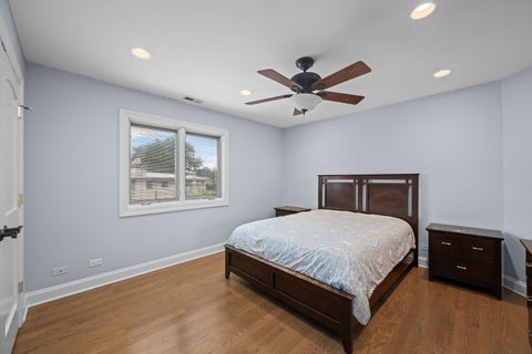 Tiny photo for 6834 N Kedvale Avenue, Lincolnwood, IL 60712 (MLS # 12755421)