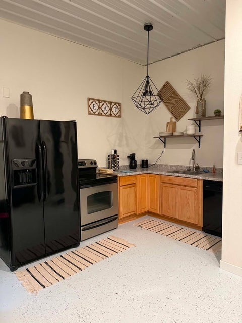 Tiny photo for 8622 N Cherryville Lane, Mt Vernon, IL 62864 (MLS # 12728030)