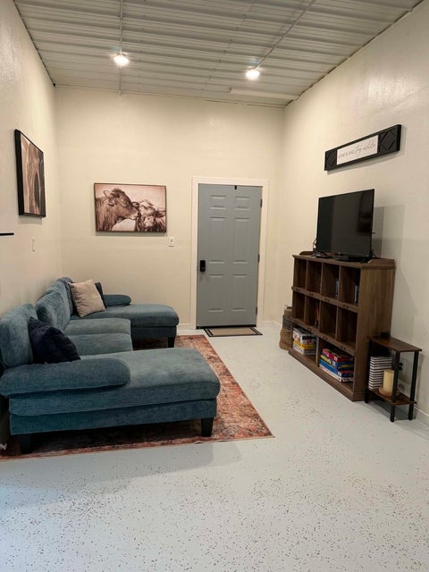 Tiny photo for 8622 N Cherryville Lane, Mt Vernon, IL 62864 (MLS # 12728030)
