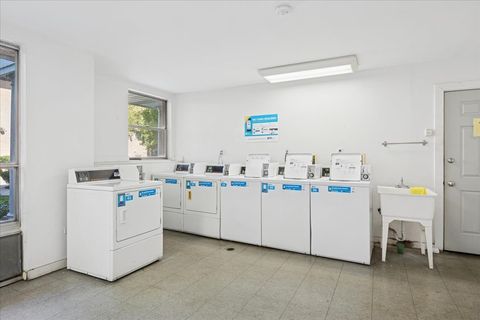 Tiny photo for 415 Wesley Avenue #36, Oak Park, IL 60302 (MLS # 12482617)