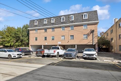 Tiny photo for 415 Wesley Avenue #36, Oak Park, IL 60302 (MLS # 12482617)