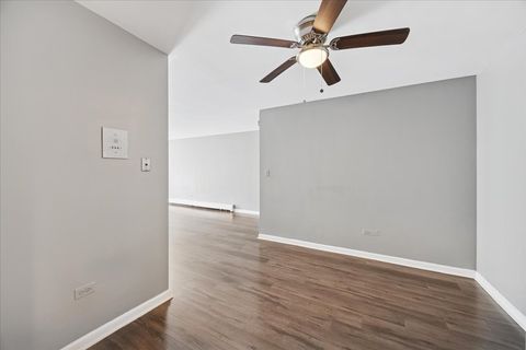 Tiny photo for 415 Wesley Avenue #36, Oak Park, IL 60302 (MLS # 12482617)