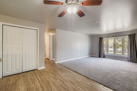 Tiny photo for 10048 S Pulaski Road #1E, Oak Lawn, IL 60453 (MLS # 12491305)