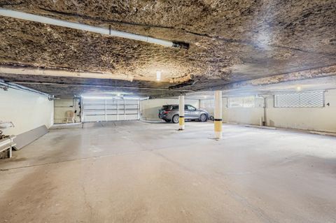 Tiny photo for 10048 S Pulaski Road #1E, Oak Lawn, IL 60453 (MLS # 12491305)